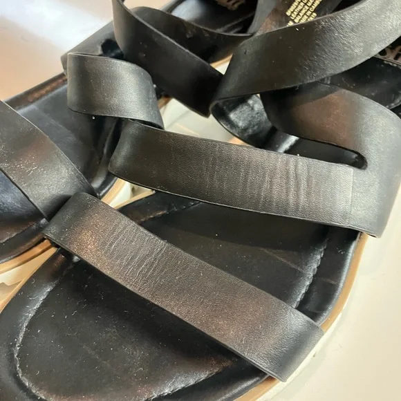 Sofft Starla Black Leather Strappy Ankle Strap Sandal Gladiator Size 11 - Picture 5 of 12